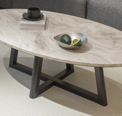 Morra oval-shaped Coffee Table
